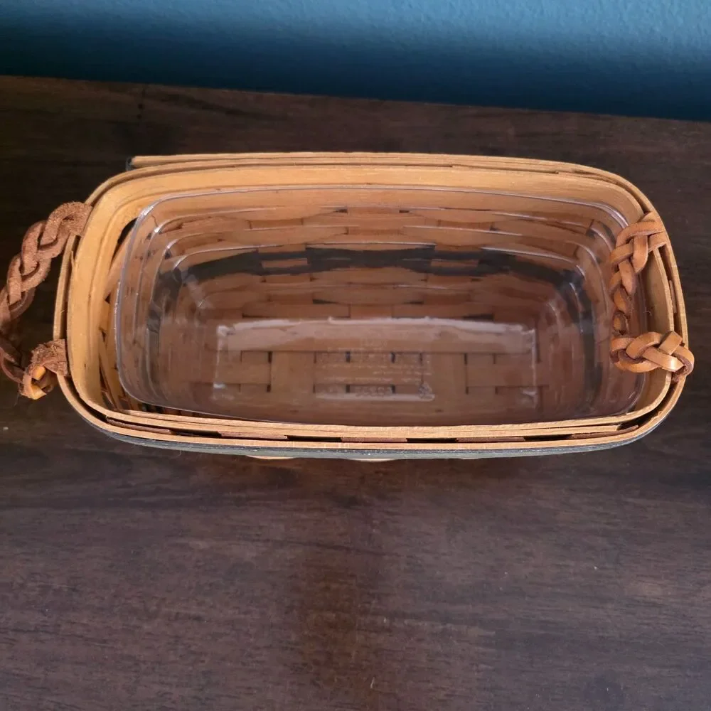 Longaberger Collectors Club 1997 Welcome Home Basket + Protector + 95 Mini round